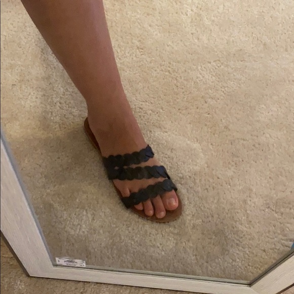 Braid strap sandals - Picture 3 of 3